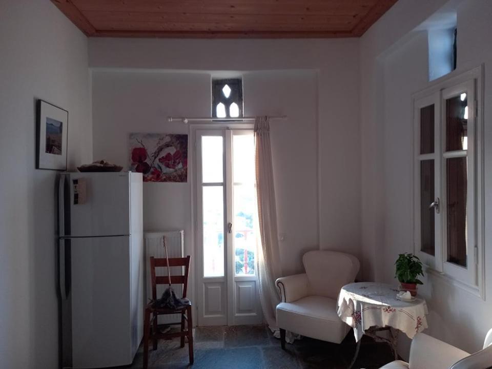 Arthome1 Pánormos Екстериор снимка